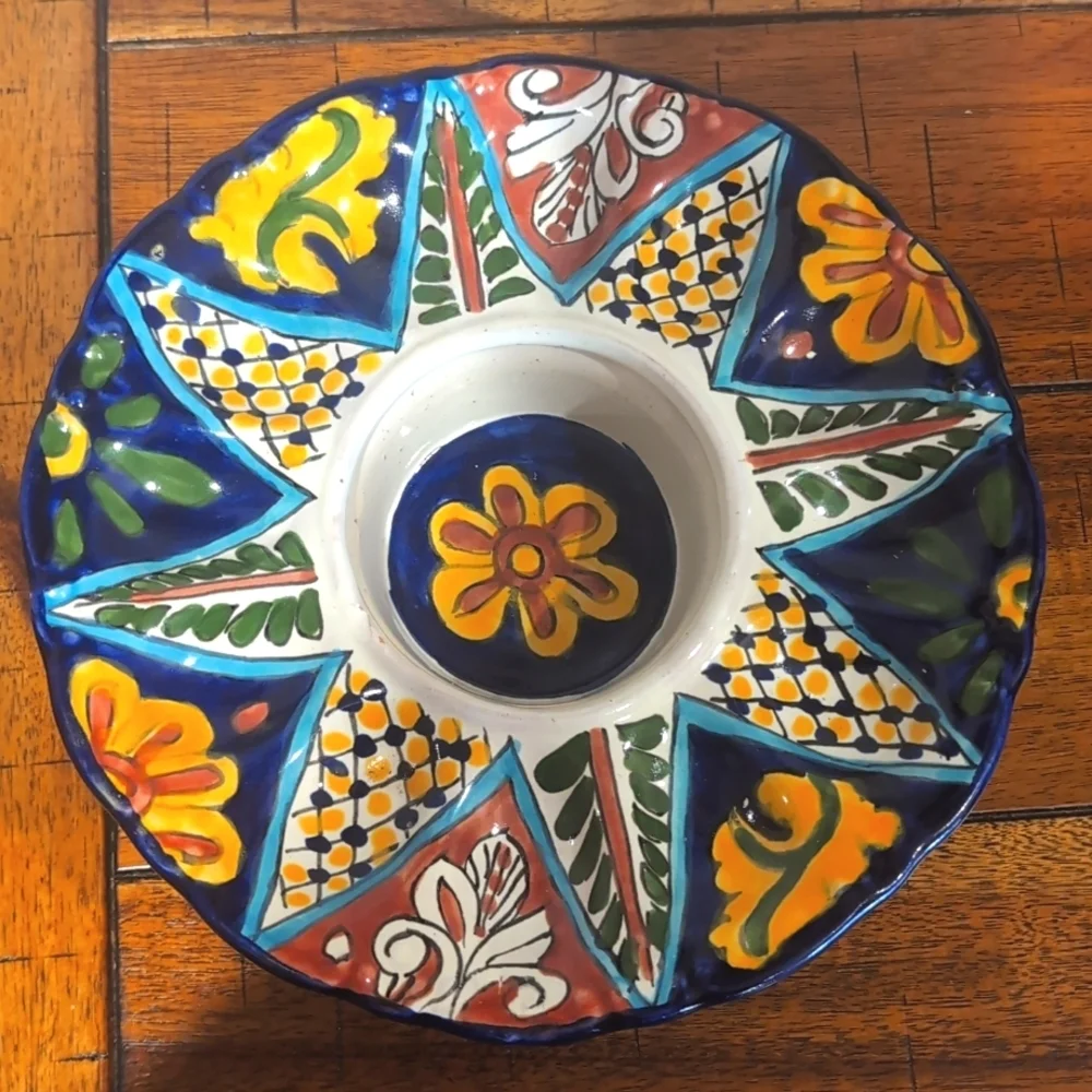 Colorful Hand painted Signed Mexican Talavera Oyster Dish Lead Free